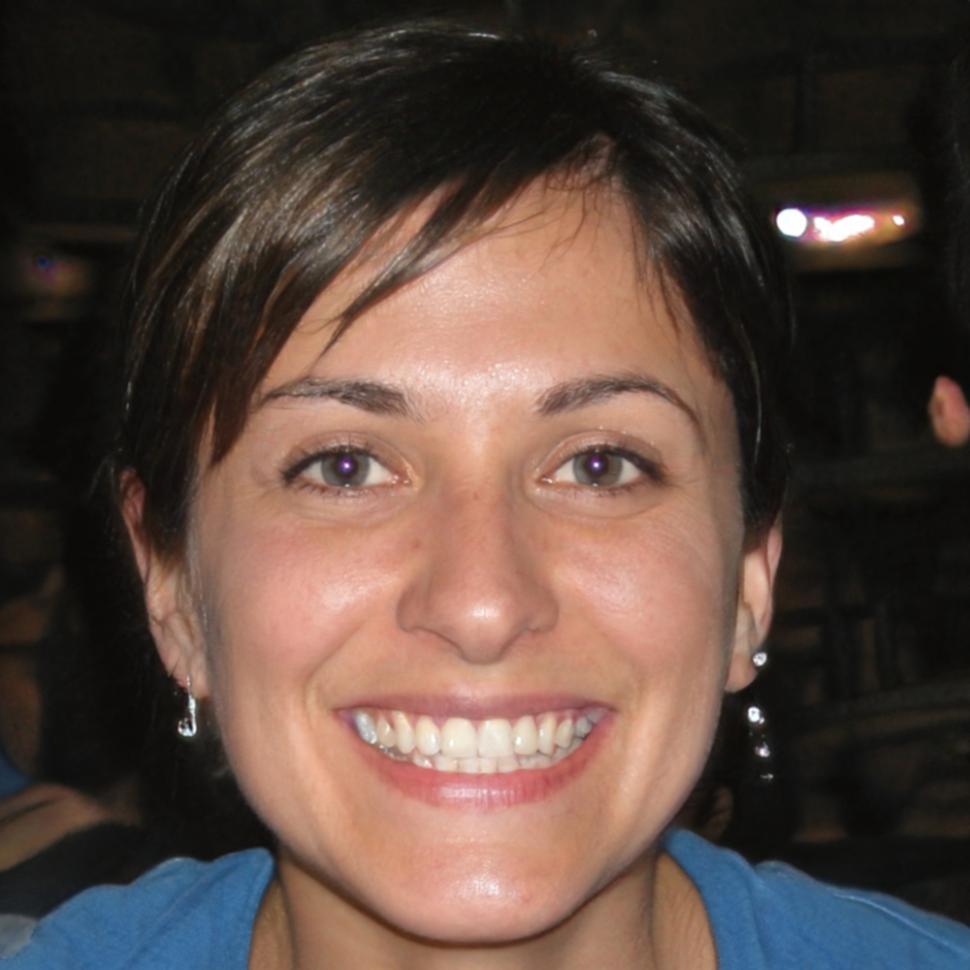 Lucrezia Moretti, esperta cura sopracciglia